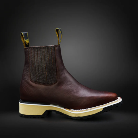 Kit Bota Masculina en Cuero Legítimo y Suela Antideslizante +4 REGALOS: Vaso, Billetera, Cinturón y Sombrero