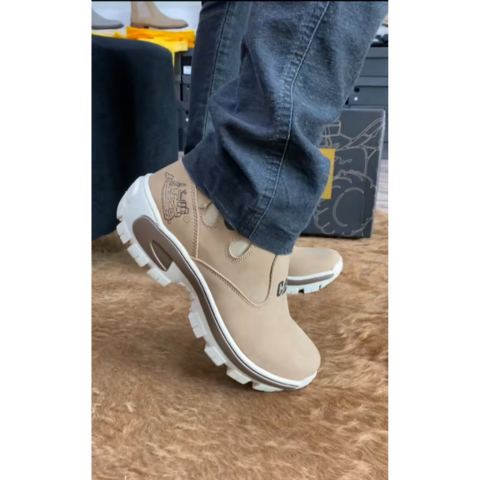 Kit Bota Track en Cuero Legítimo con Plantilla Ortopédica +REGALOS: Sandalia y Cinturón