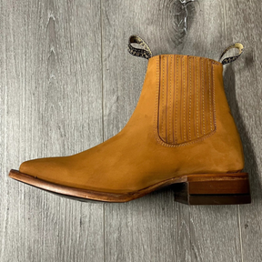 Kit Bota Masculina en Cuero Legítimo y Plantilla Ortopédica + 4 REGALOS: Vaso, Billetera, Cinturón y Sombrero